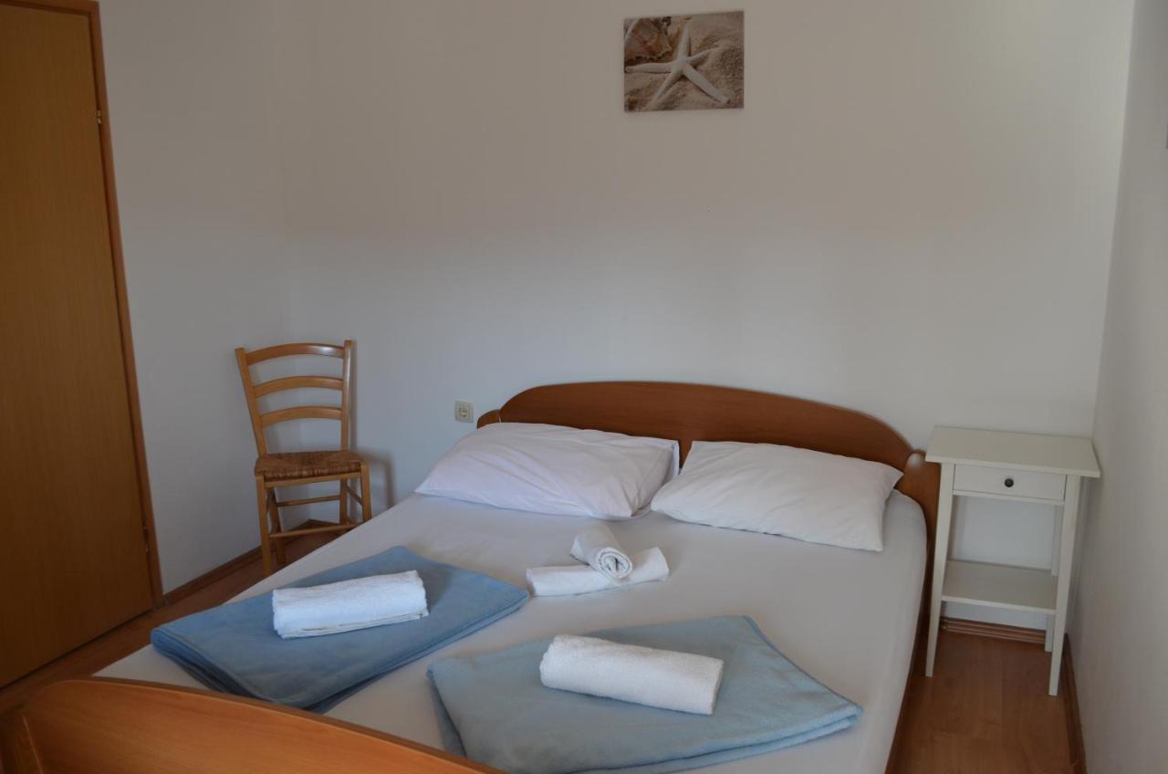 Apartments Leticia I Baška Dış mekan fotoğraf