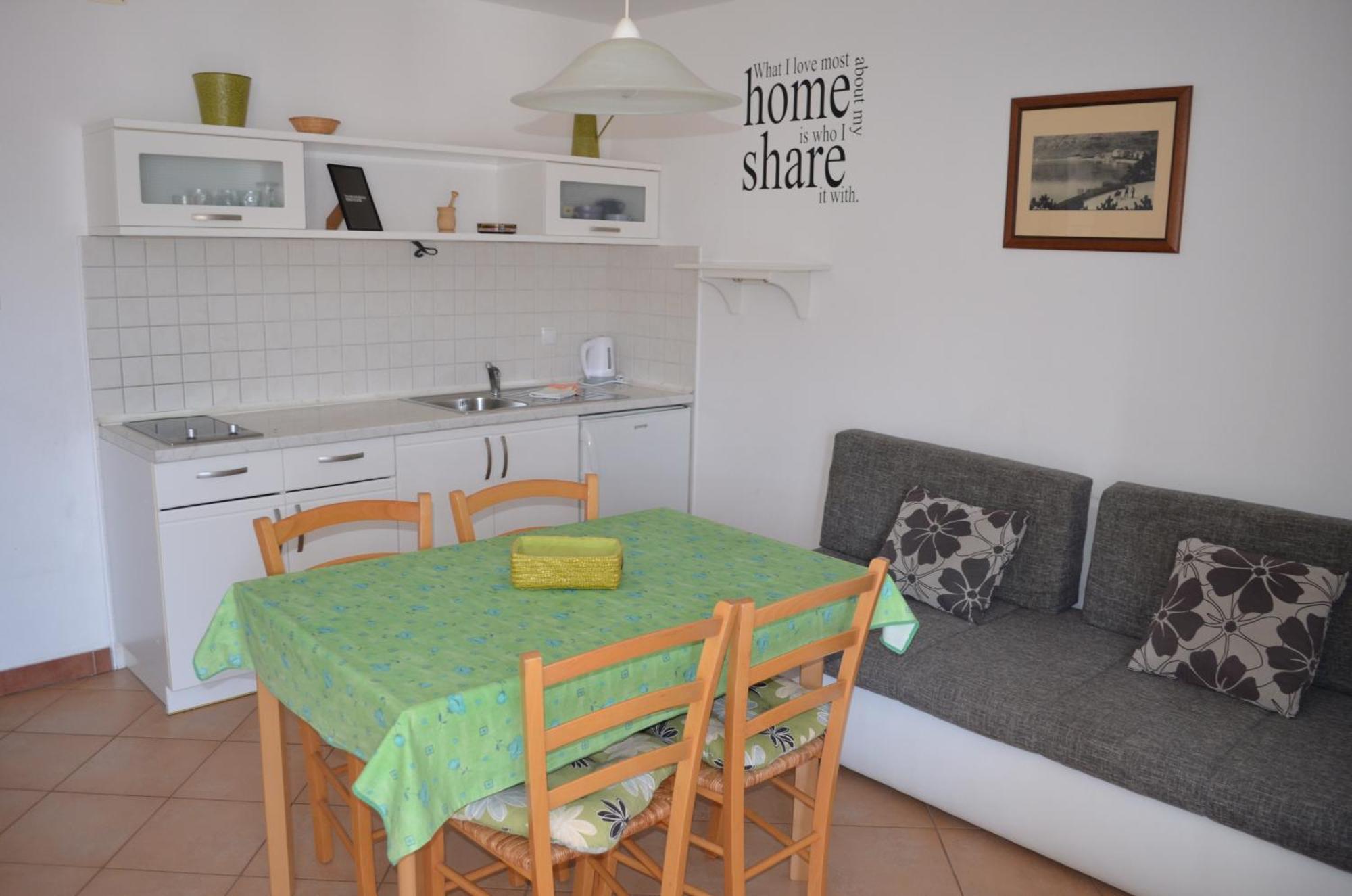 Apartments Leticia I Baška Dış mekan fotoğraf