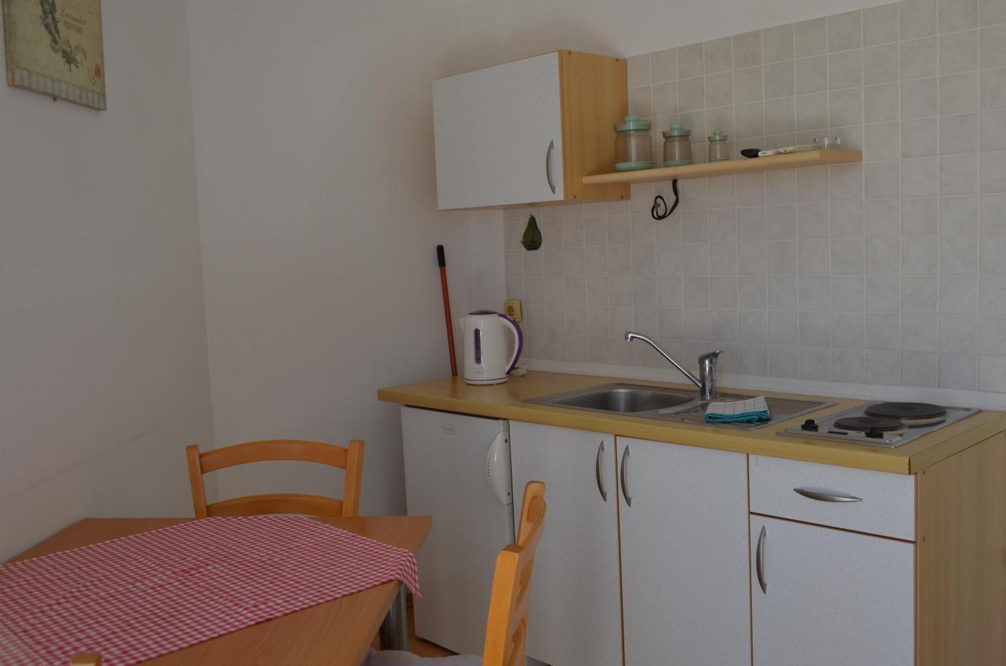 Apartments Leticia I Baška Dış mekan fotoğraf
