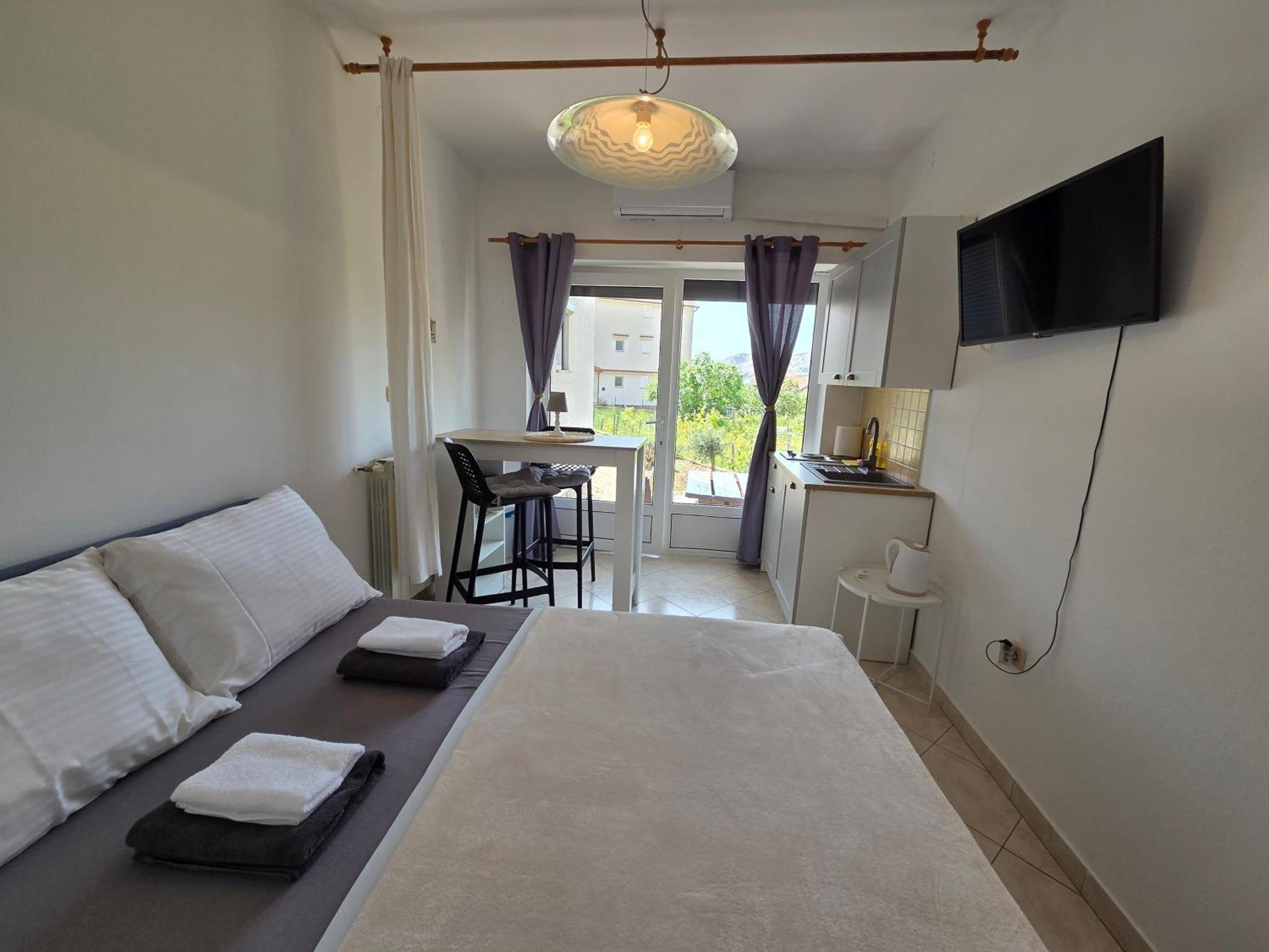 Apartments Leticia I Baška Dış mekan fotoğraf